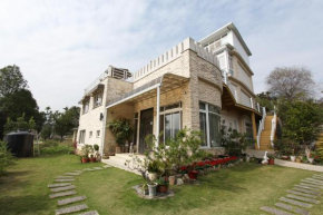 Отель Jingxin Yuan Xiang Ju Homestay  Yuchi Township